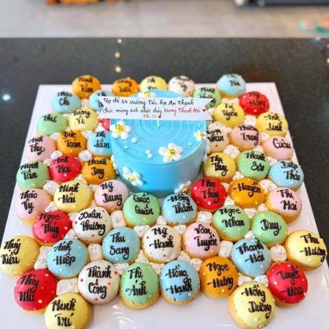 𝐌𝐚̂̃𝐮 𝐛𝐚́𝐧𝐡 𝐊𝐮𝐫𝐨𝐦𝐢 của các bé vẫn còn đang hot tại nhà Như Quỳnh đây ạ