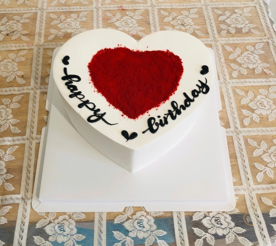 Bánh sinh nhật hình trái tim