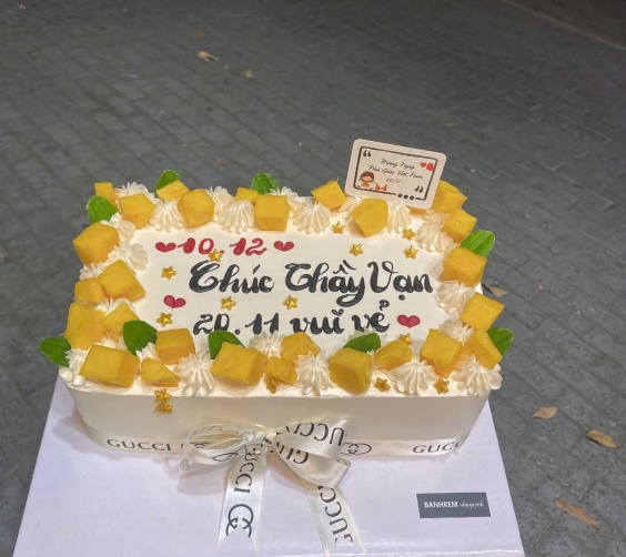 Bánh chúc mừng thầy giáo