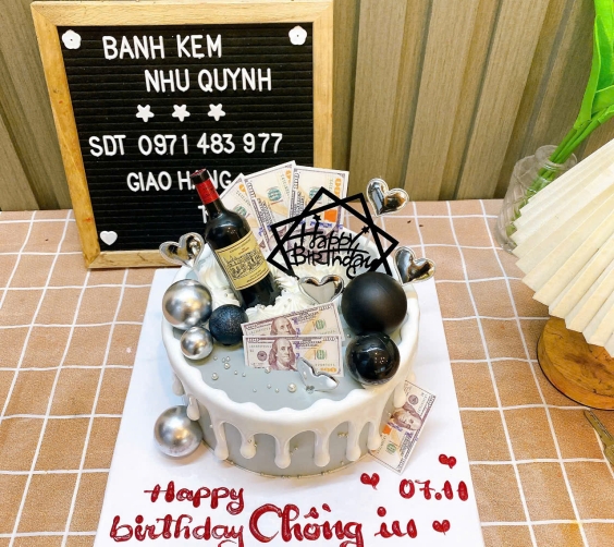 Bánh chúc mừng kỷ niệm tình yêu 