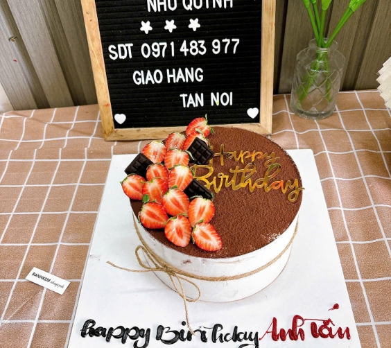 Bánh chúc mừng sinh nhật a rễ