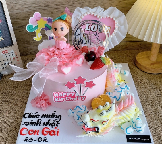 Bánh chúc mừng sinh nhật công chúa 