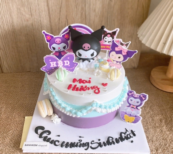 Bánh chúc mừng sinh nhật búp bê cho bé 