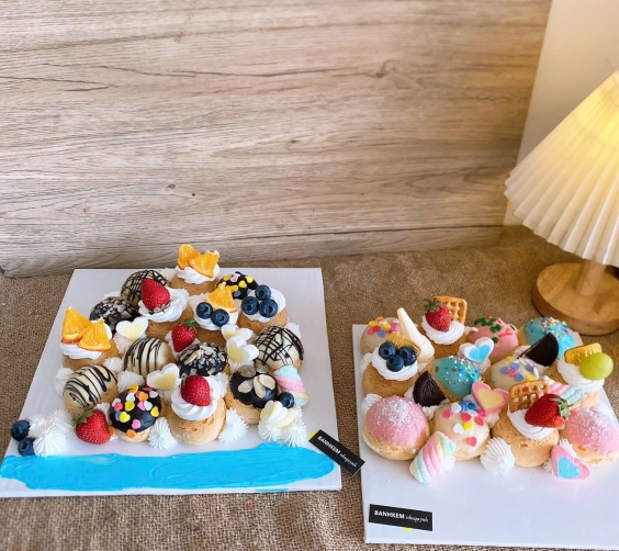 Bánh kem chúc mừng chị hai